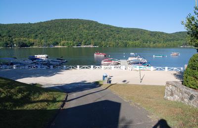 Candlewood Isle on candlewood lake